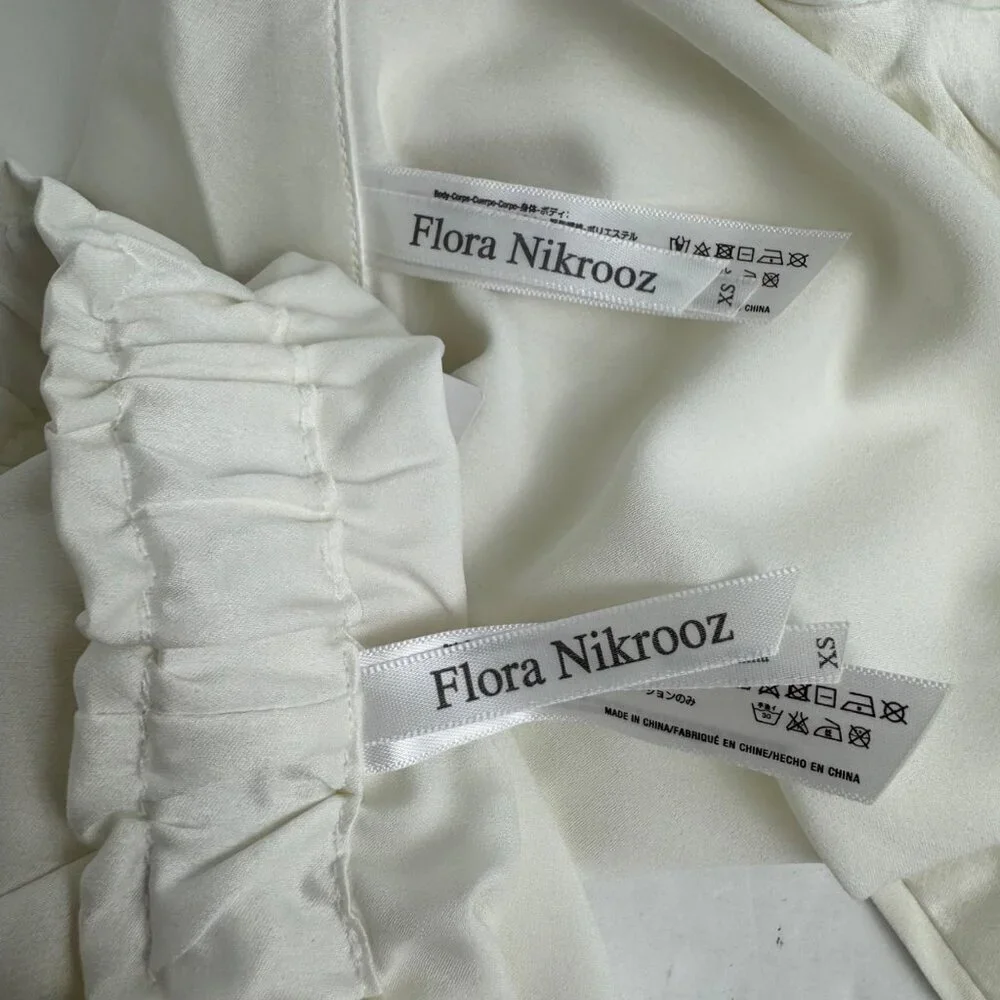 Flora Nikrooz NEW 2 Piece Ivory Nightie Satin Shorts & Top XS Loungewear